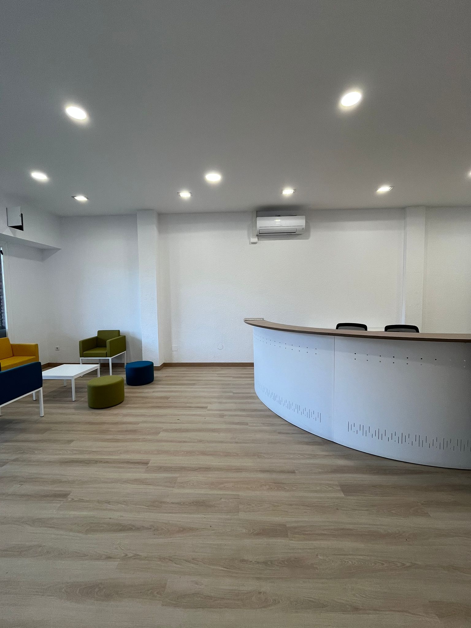 322406992f5ea9676b733480168