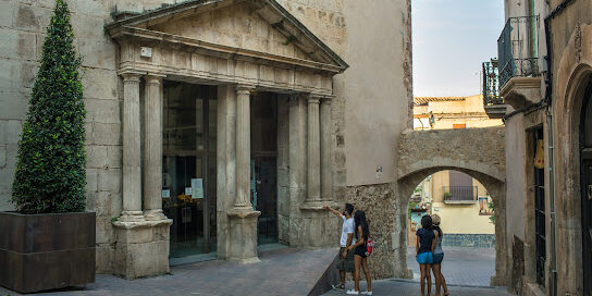 ESGLÉSIA VELLA – OFICINA DE TURISME DE MONT-ROIG