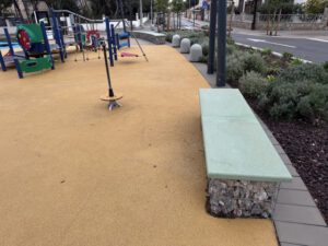 Parc infantil de la Plaza Jaén - Imatge 2