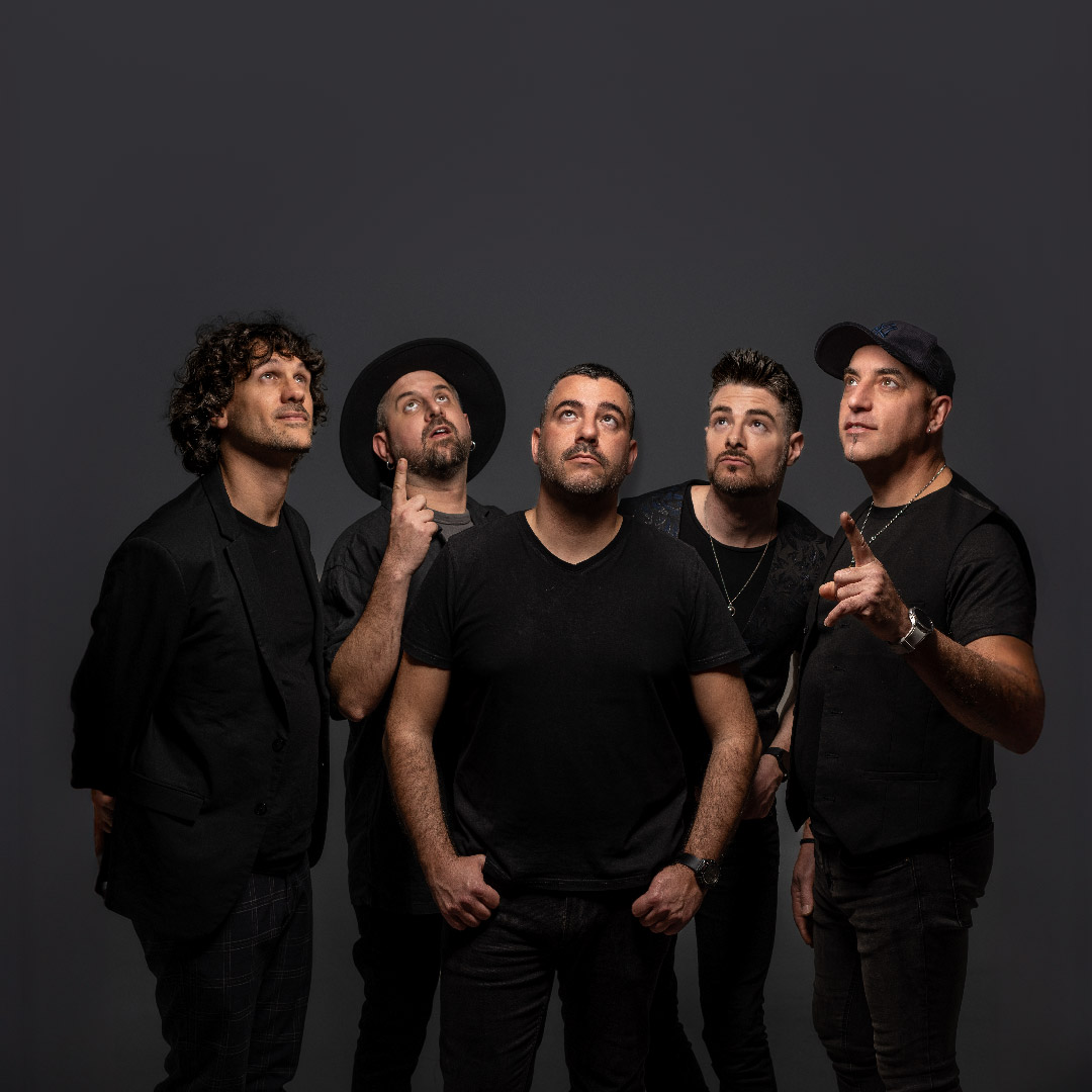 Concert del grup D-Covers a l'End Summer Festival de Miami Platja.